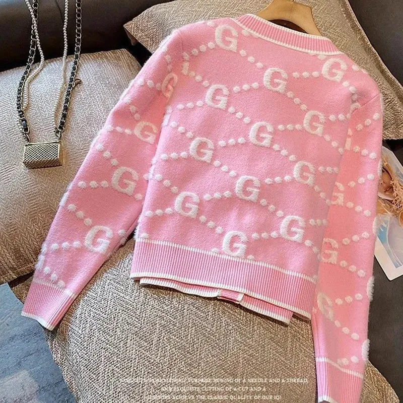 1pc Autumn Winter Sweet Buttons O-neck Sweater Femme Fashion Letter Patchwork Knitting Cardigan Fashionable Coat Top Tee Women's