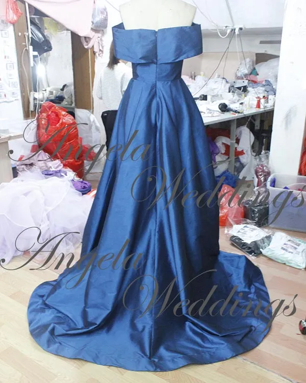 2018 Hunter Green Elastic Satin Prom Dresses Split Long Prom Party Gowns Fashion