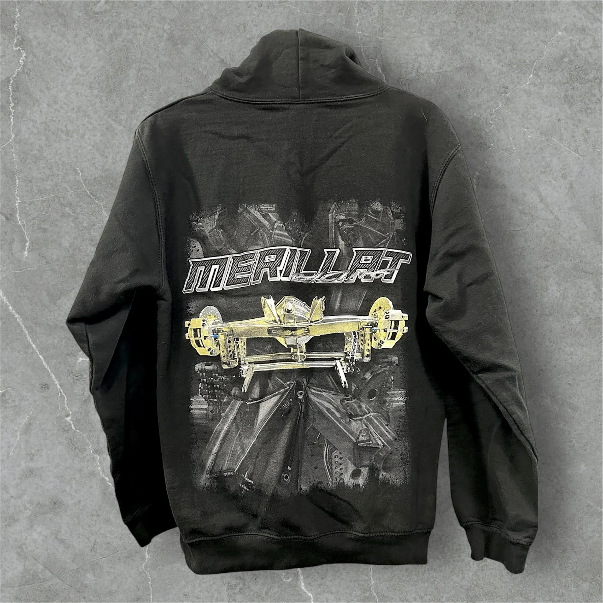 APPAREL