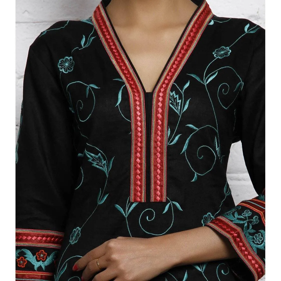 Black Embroidered Matka Silk Cotton Kurta