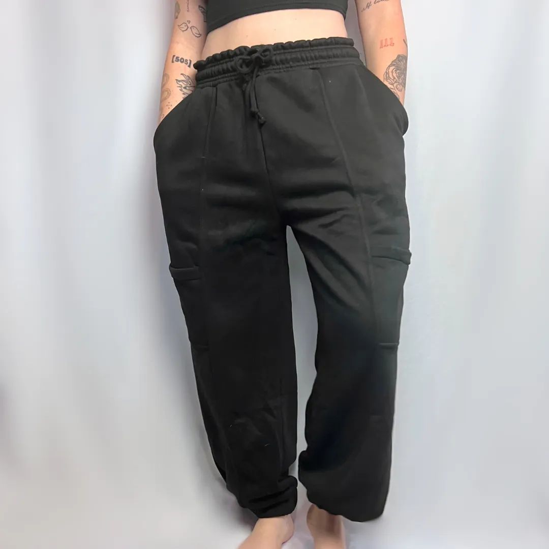 Black Oversized Cargo Joggers