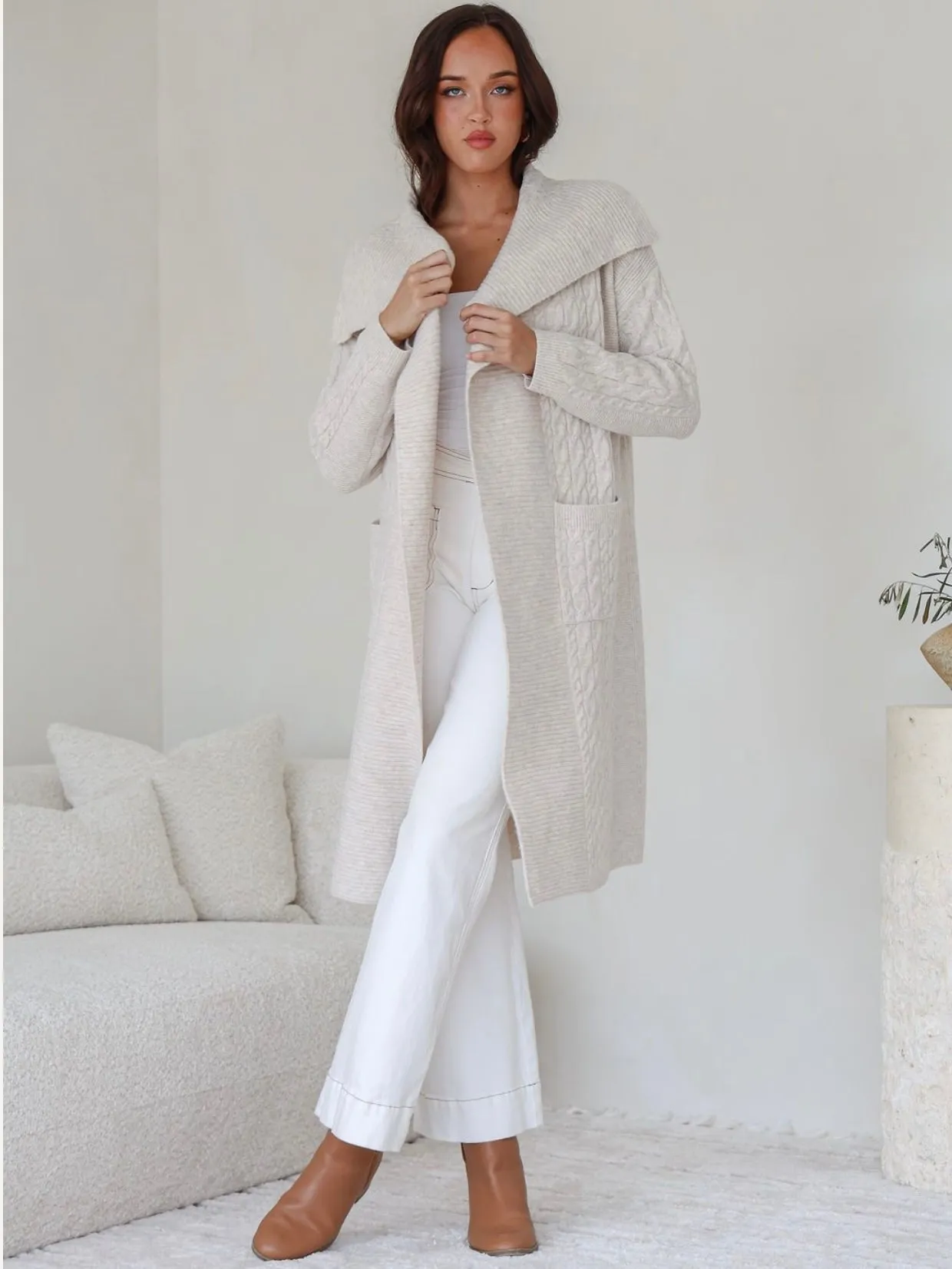 Cable Knit Cardigan : Natural