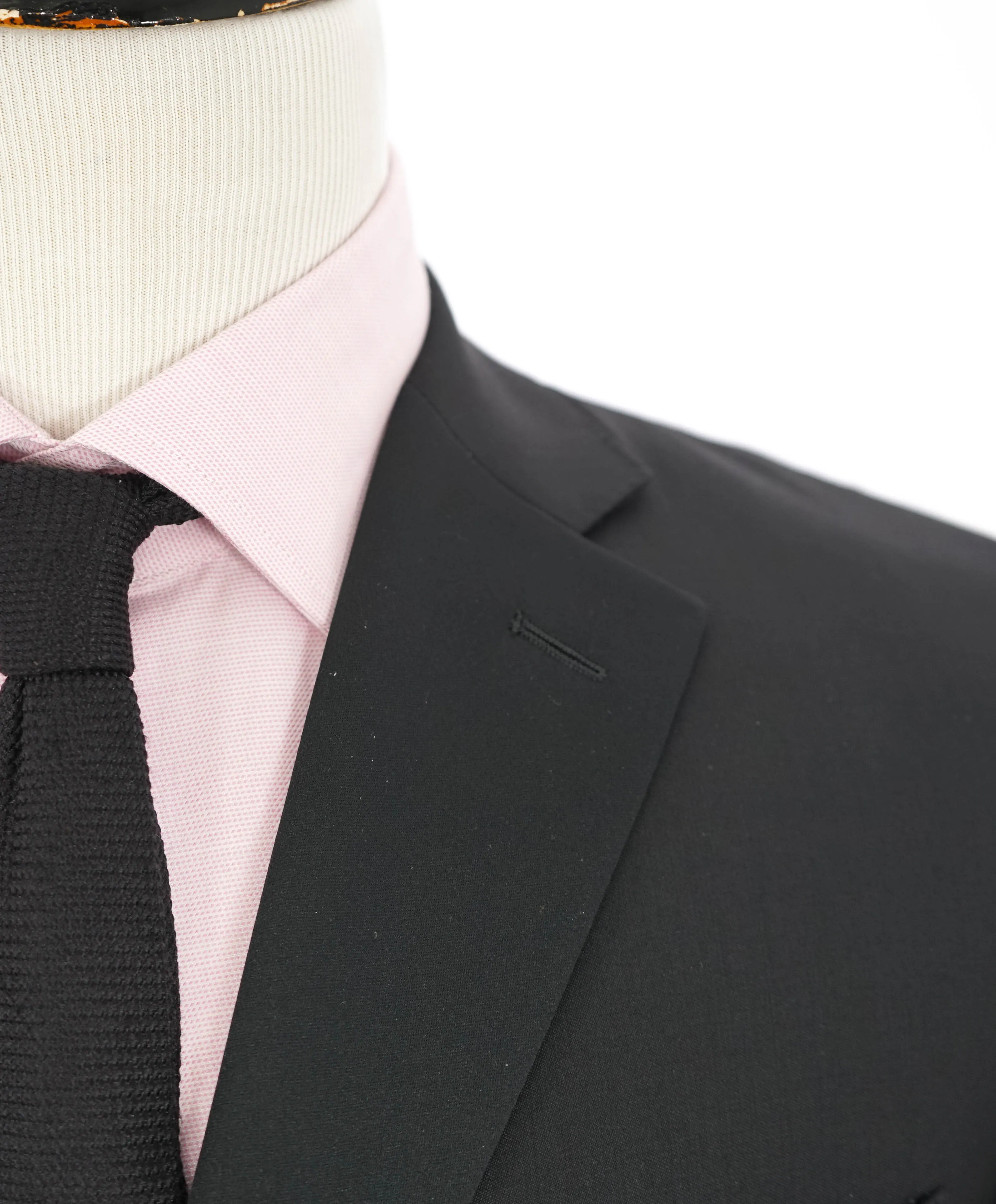 CANALI - Black *CLOSET STAPLE* Notch Lapel Tuxedo Suit - 42S