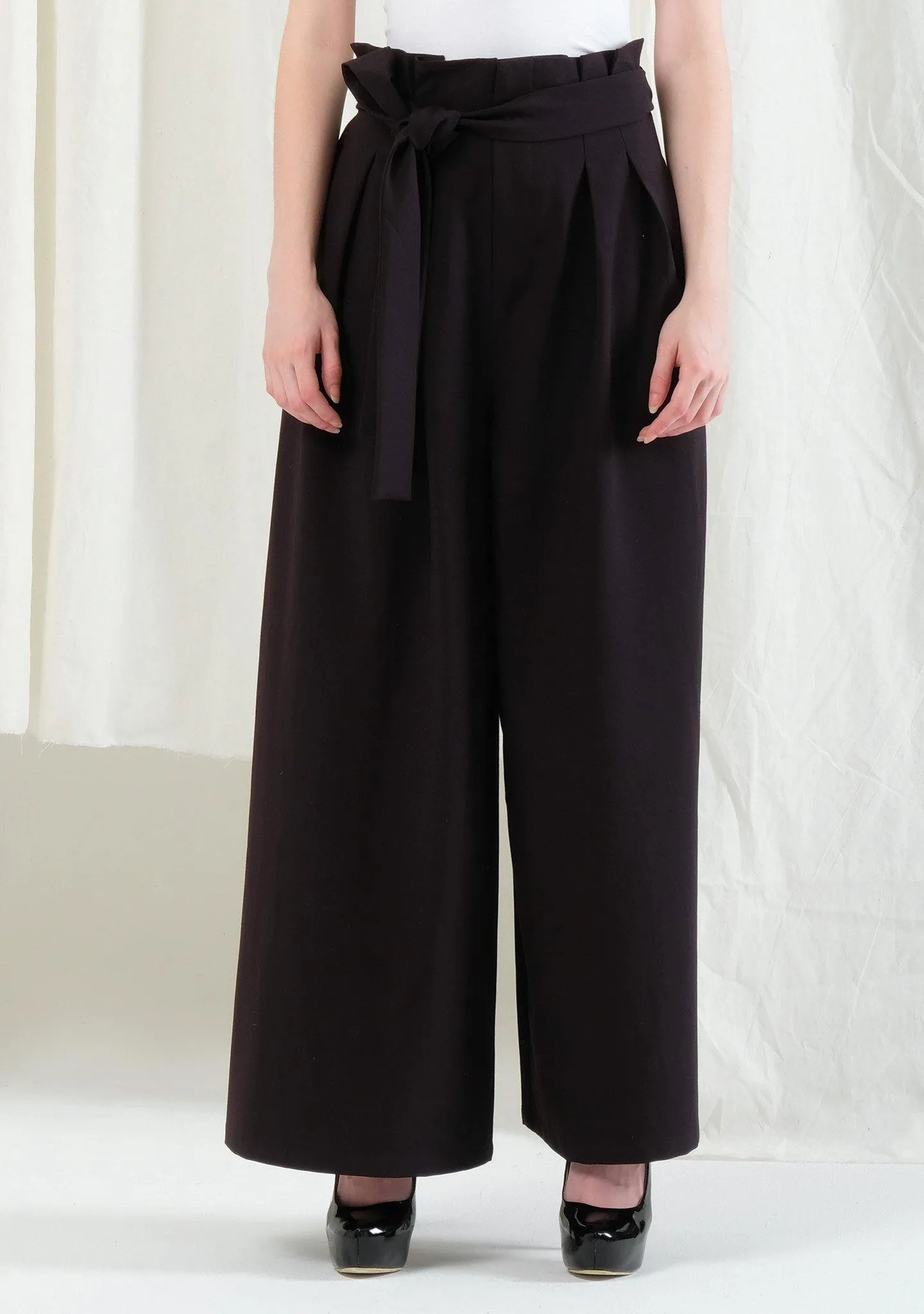 Caspian Extreme Flare Trouser Pants in Black Stone