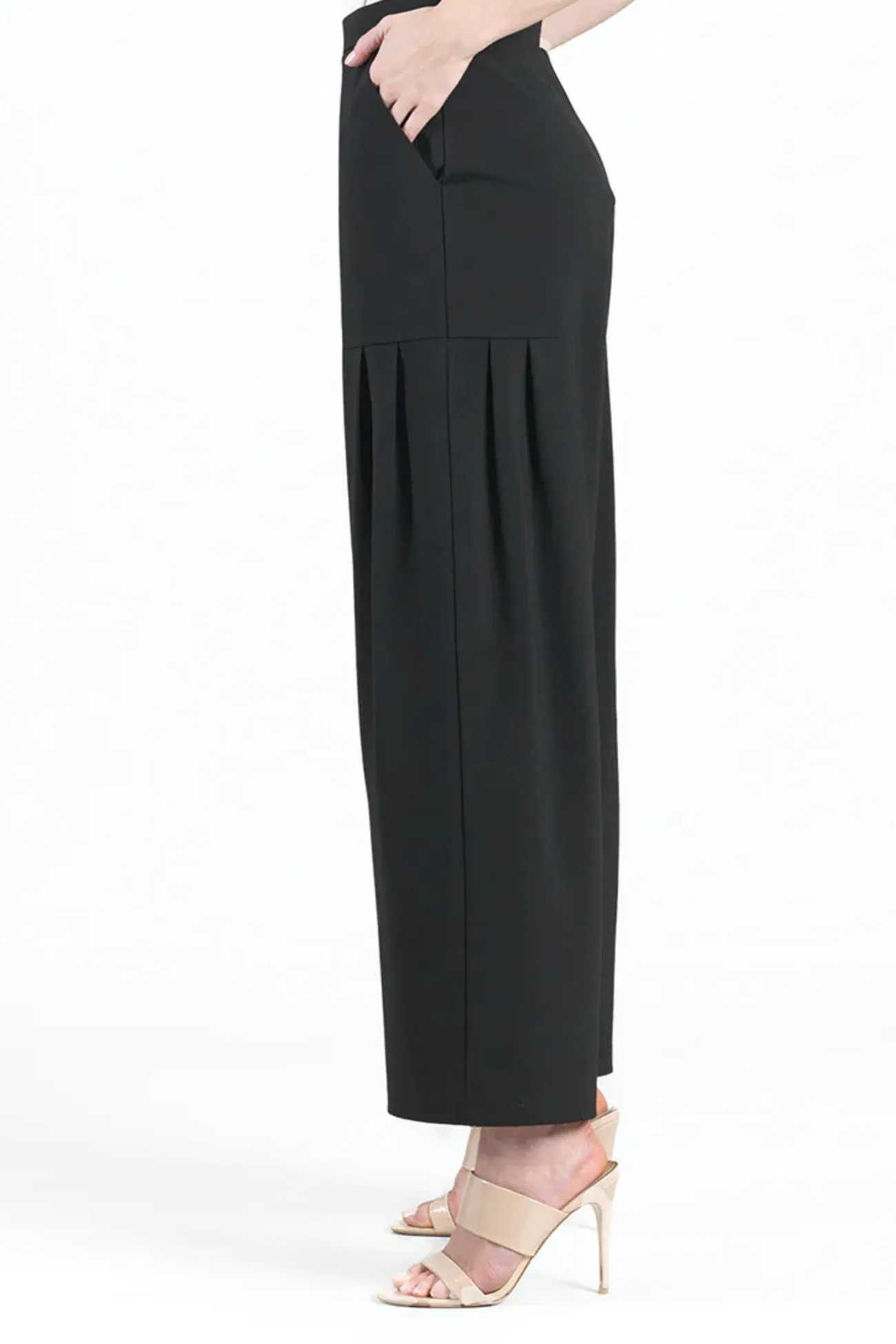 Clara Sunwoo Black Ponte Knit Pleated Wide Leg Pocket Pant