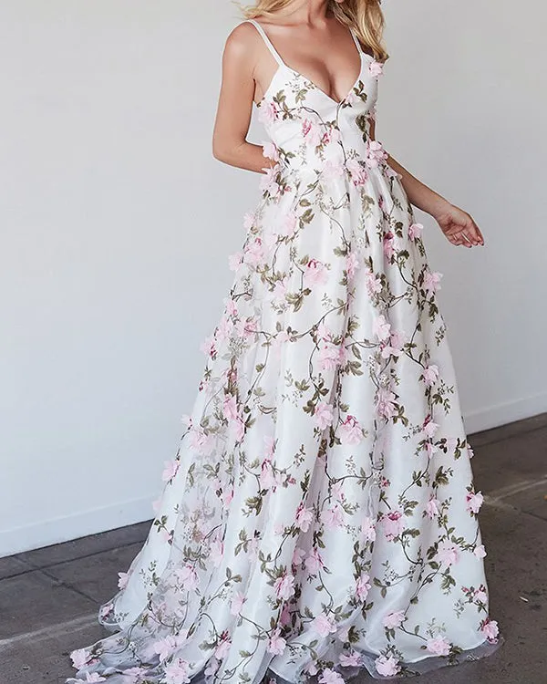 Elegant 3D Floral Gown Prom Dresses Sexy V-Neck Spaghetti Straps Long Homecoming Dress 2020