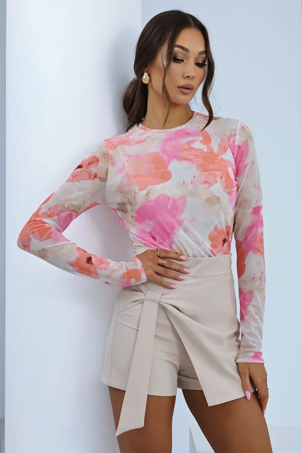 Elegant Tulle Blouse with Long Sleeves