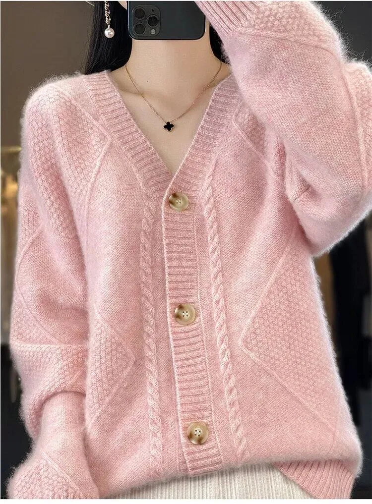 Every - Winter Strickjacke mit V-Ausschnitt