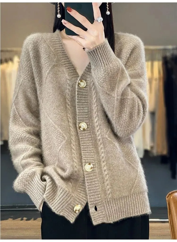 Every - Winter Strickjacke mit V-Ausschnitt
