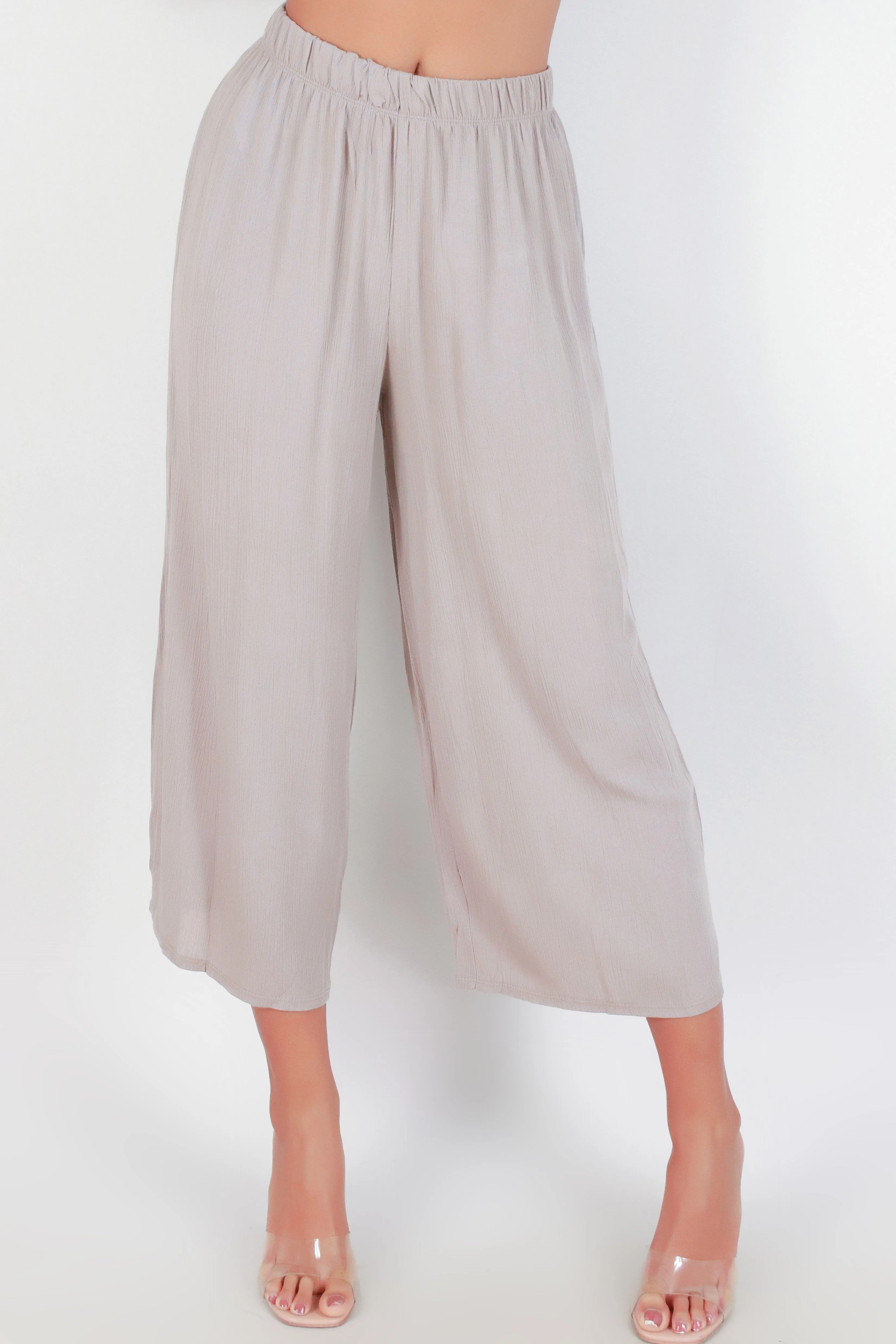 GIVE ME A HAND CAPRI PANTS