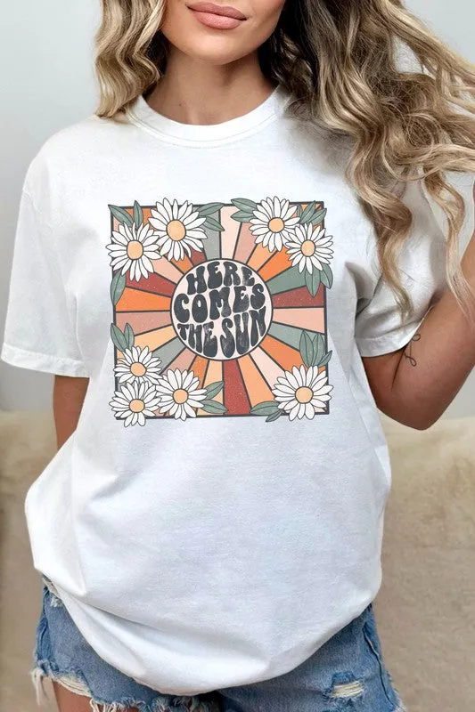 Here Comes The Sun Daisy Comfort Color Graphic Tee (7 Colors)