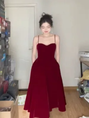 JazzHer Gorgeous A line Spaghetti Straps Burgundy Velvet Evening Dress Prom Dresses Birthday Outfits (PRE-ORDER)