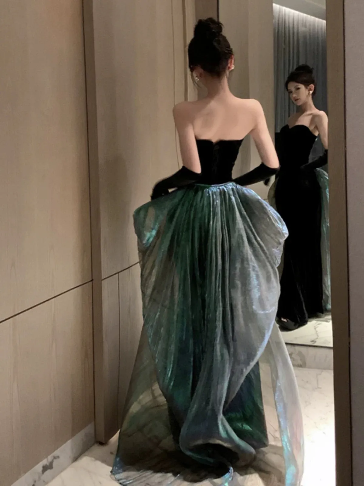 JazzHer Modest Mermaid Strapless Black Sleeveless Prom Dress Formal Evening Dresses With Gloves (PRE-ORDER)