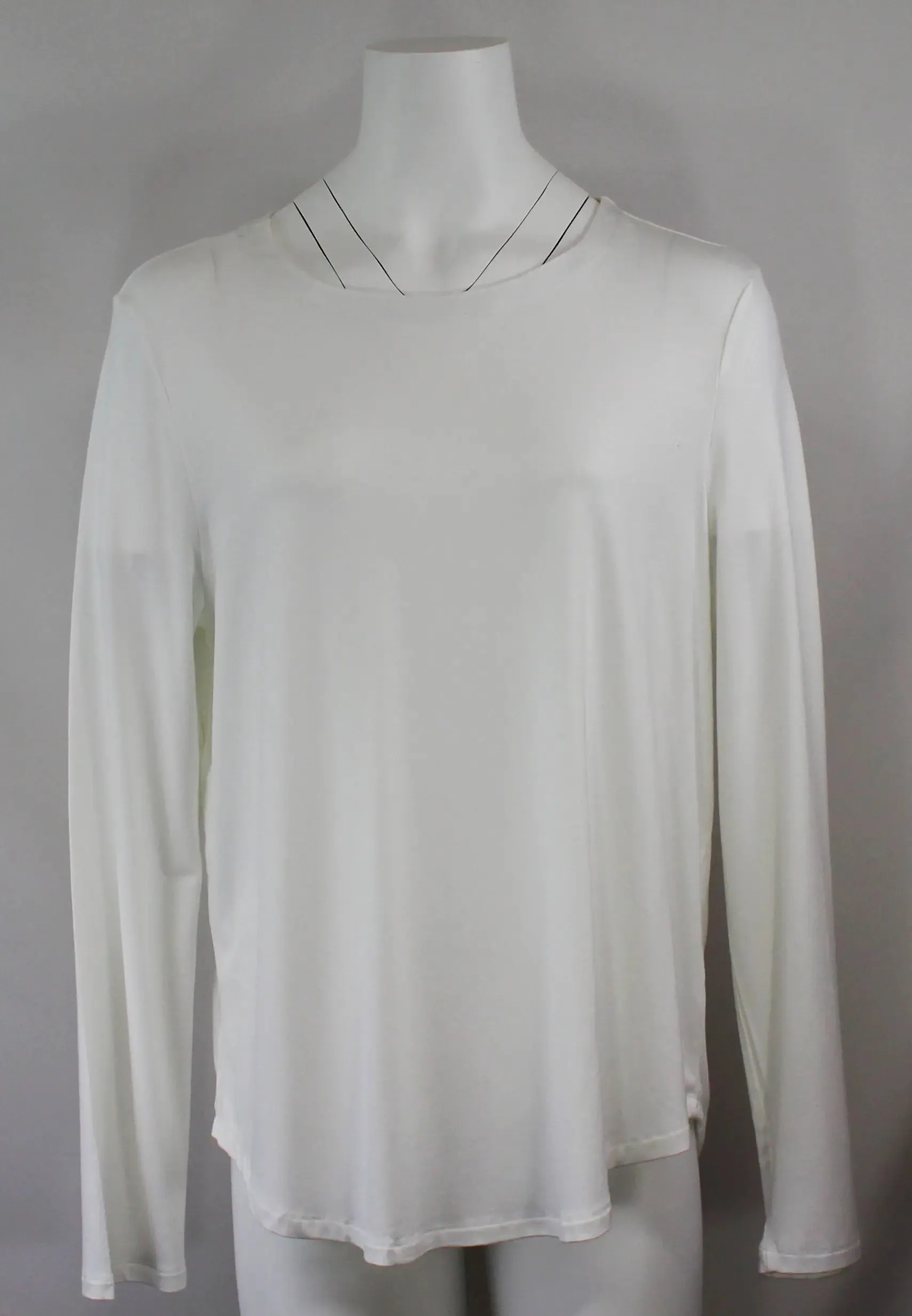 Keren Hart Basic Long Sleeve – Soft, Stretchy & Essential Everyday Tee