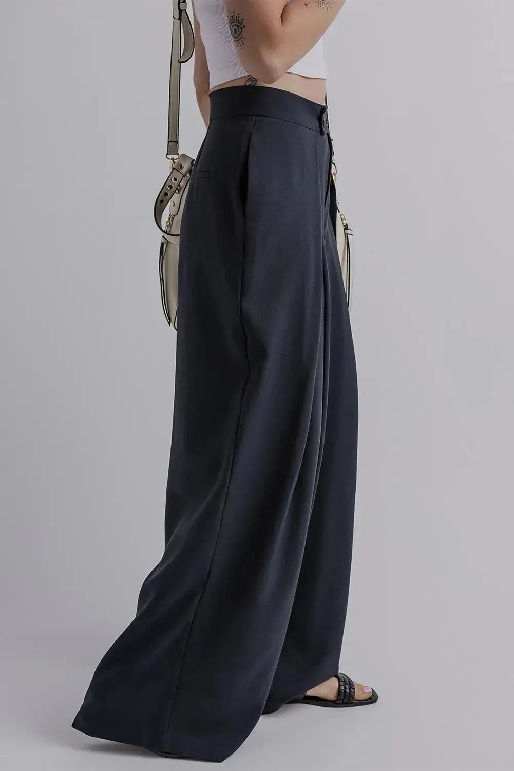'Keturah' Pleated Wide Leg Pants