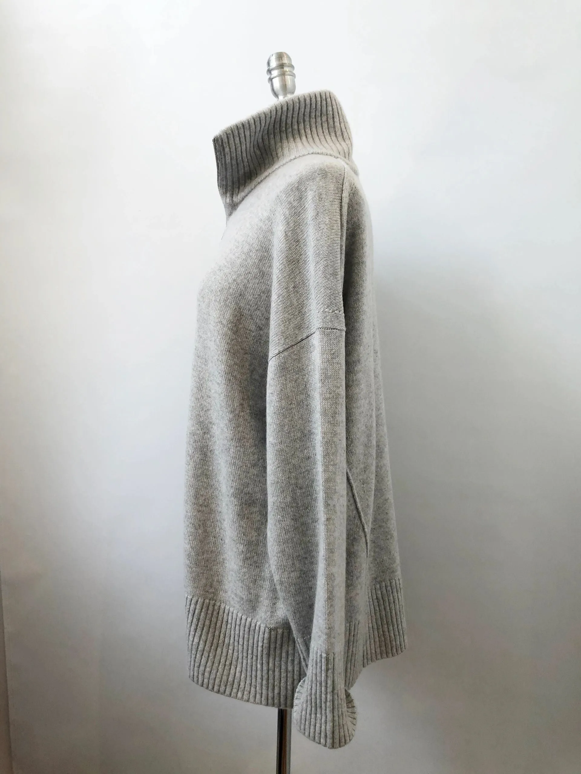 Lafayette 148 Cashmere Cardigan Size M