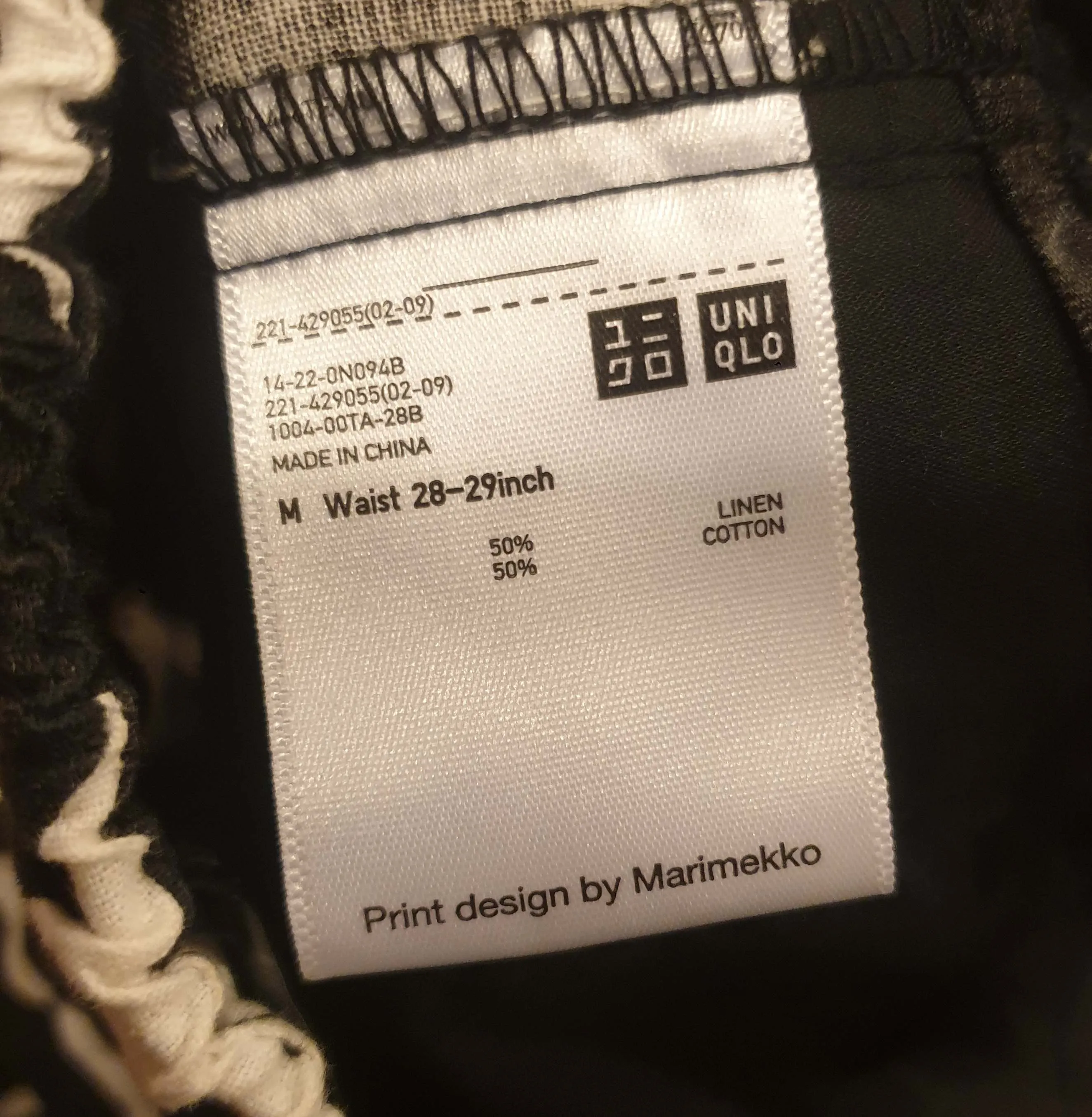 Marimekko x Uniqlo black and white print wide leg pants size M