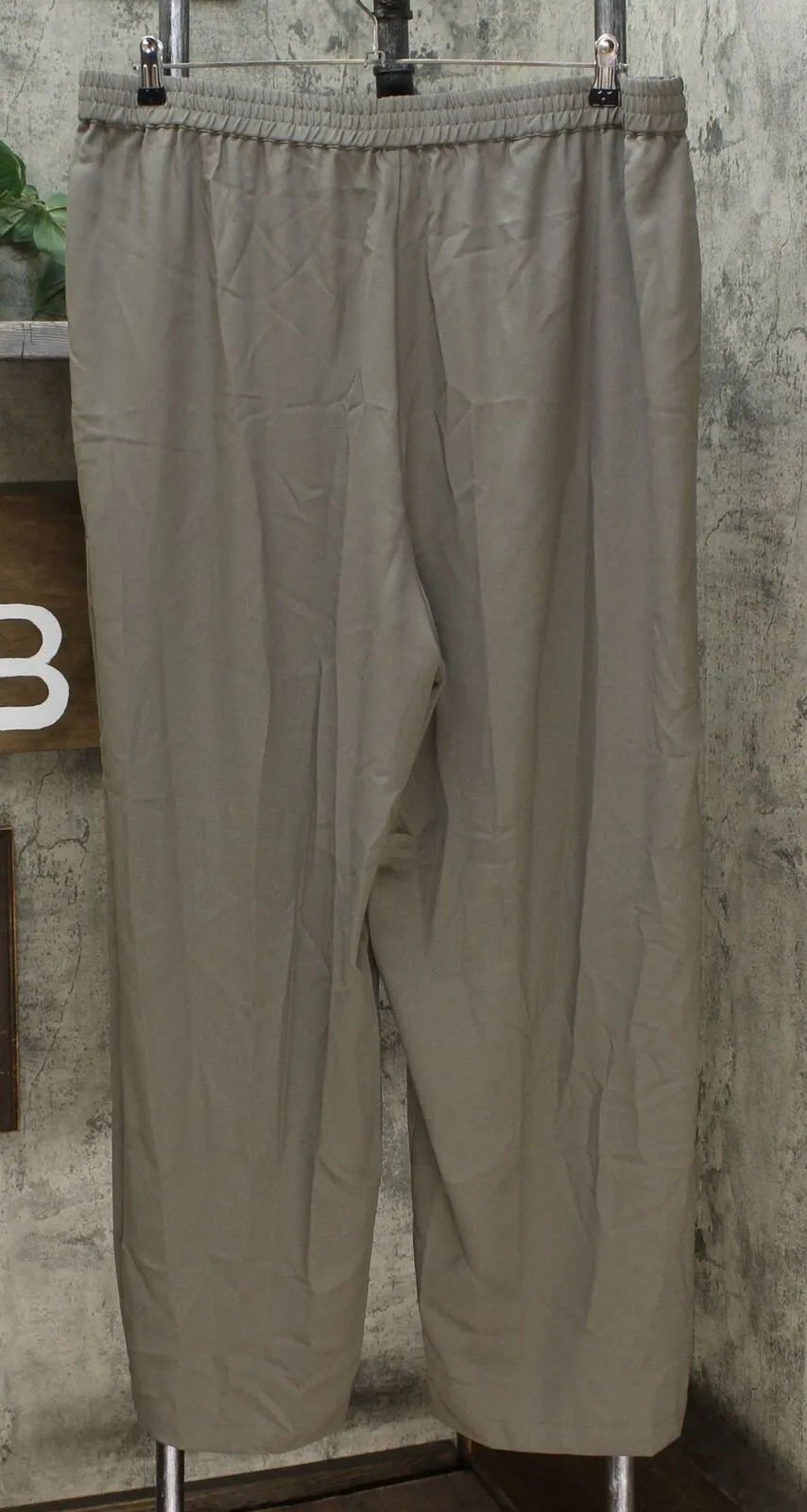 MarlaWynne WynneLayers Women's Plus Size Crepe Pull On Pants