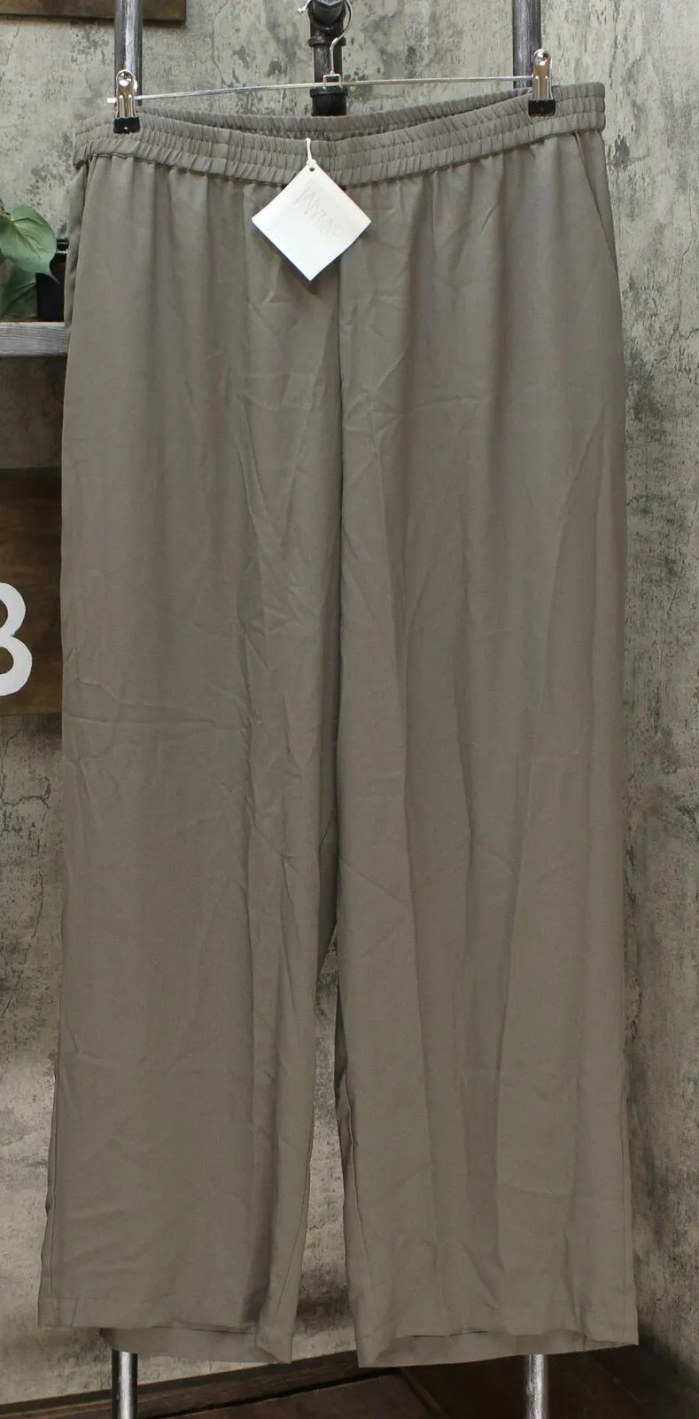MarlaWynne WynneLayers Women's Plus Size Crepe Pull On Pants