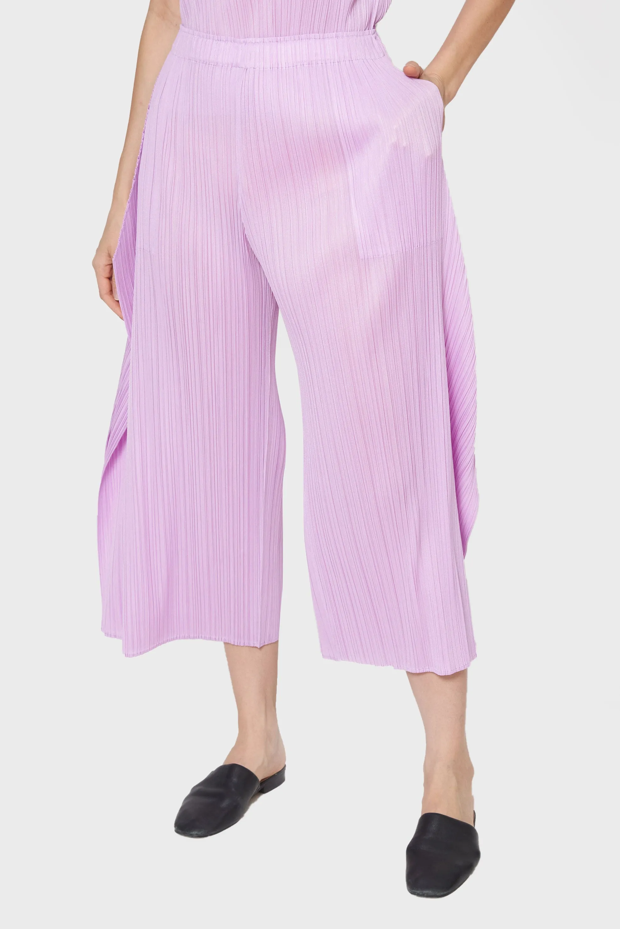 MC Wide-Leg Pants - June