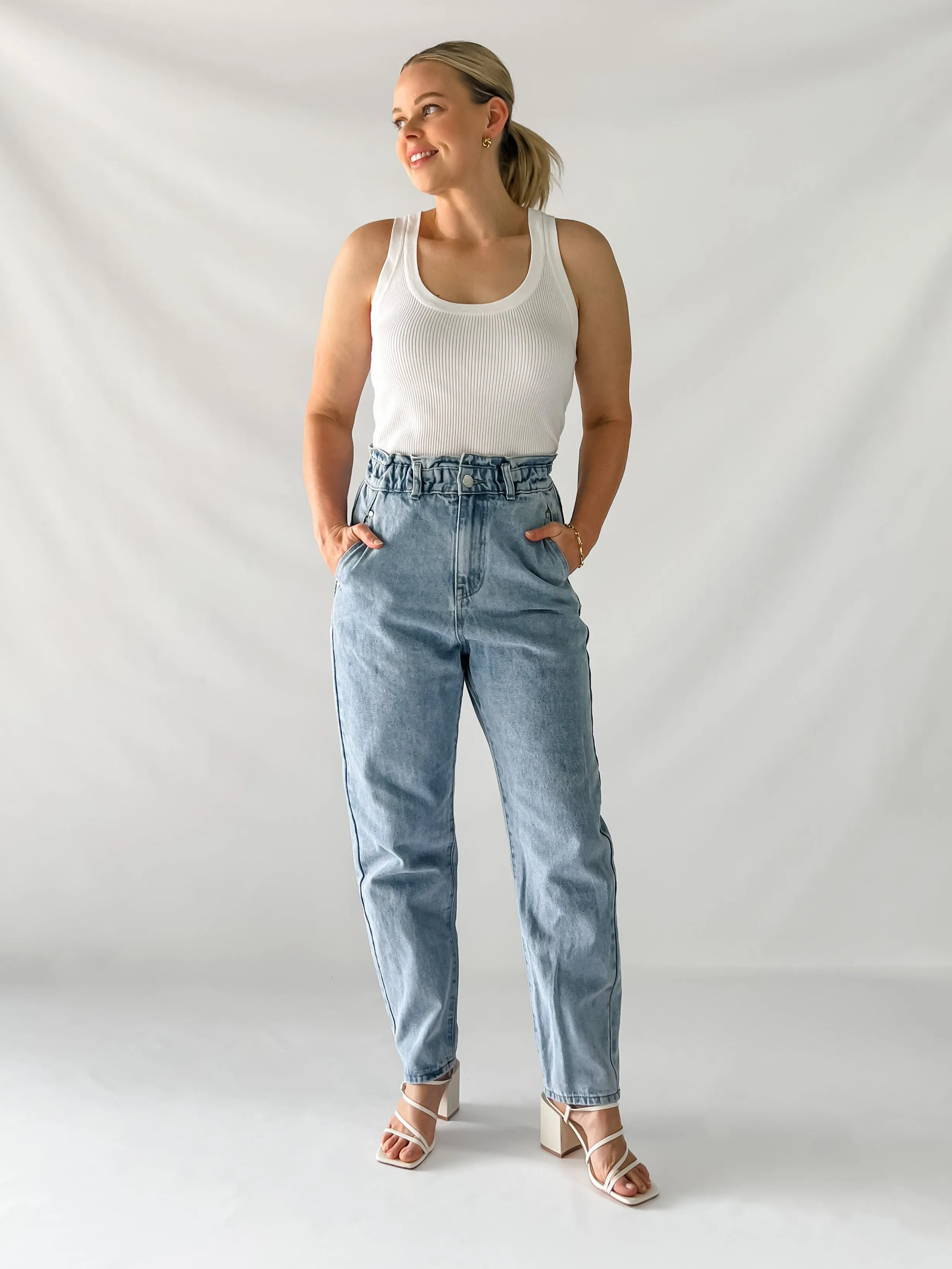 MIRANDA JEANS - LIGHT BLUE WASH