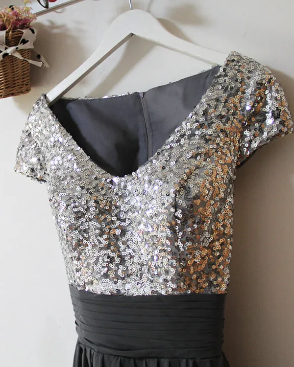 Modest Silver Sequins Grey Chiffon Bridesmaid Dresses Short Sleeves Ruffles V-Neck Floor Length