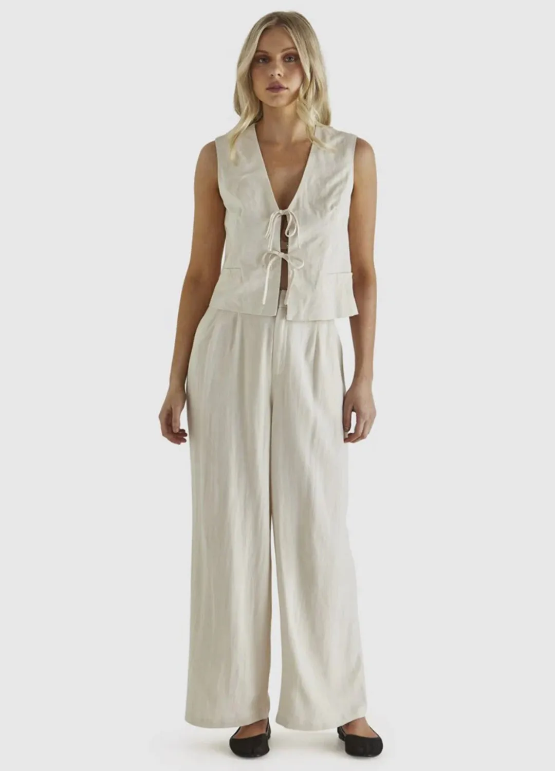 Natalia Pant (Bone)