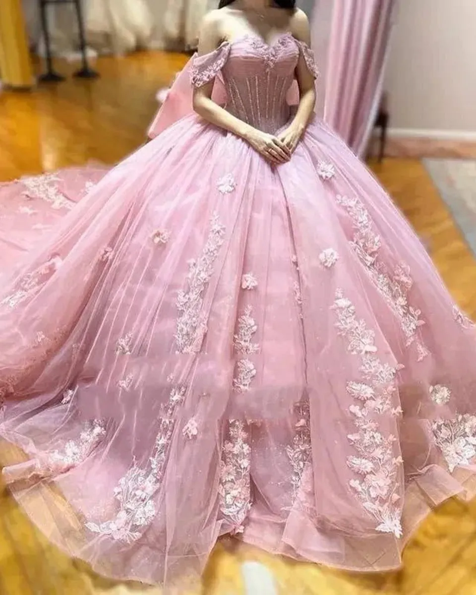 Off the Shoulder Lace Up Back Appliques Tulle Quinceanera Dresses