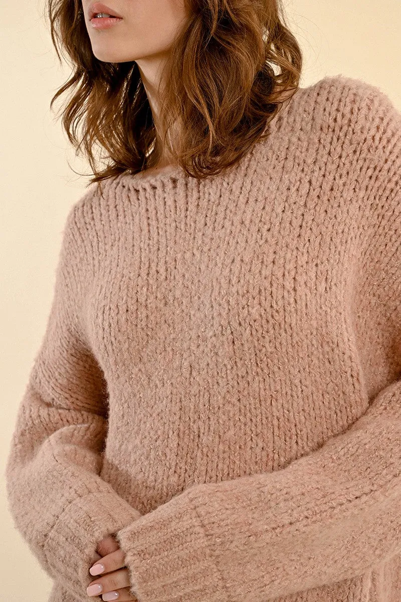 OVERSIZED SWEATER