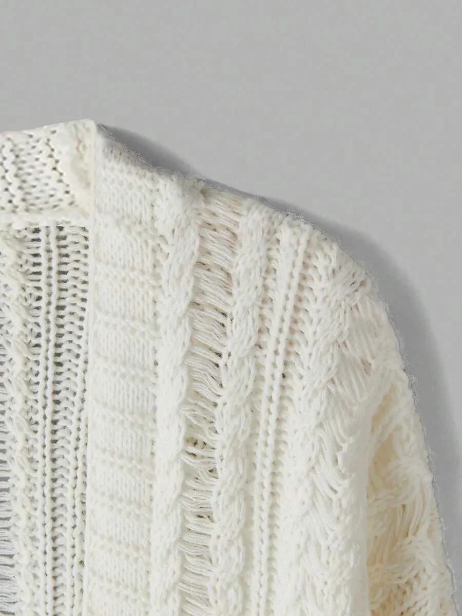 Phoebe Chunky Knit Cardigan in White