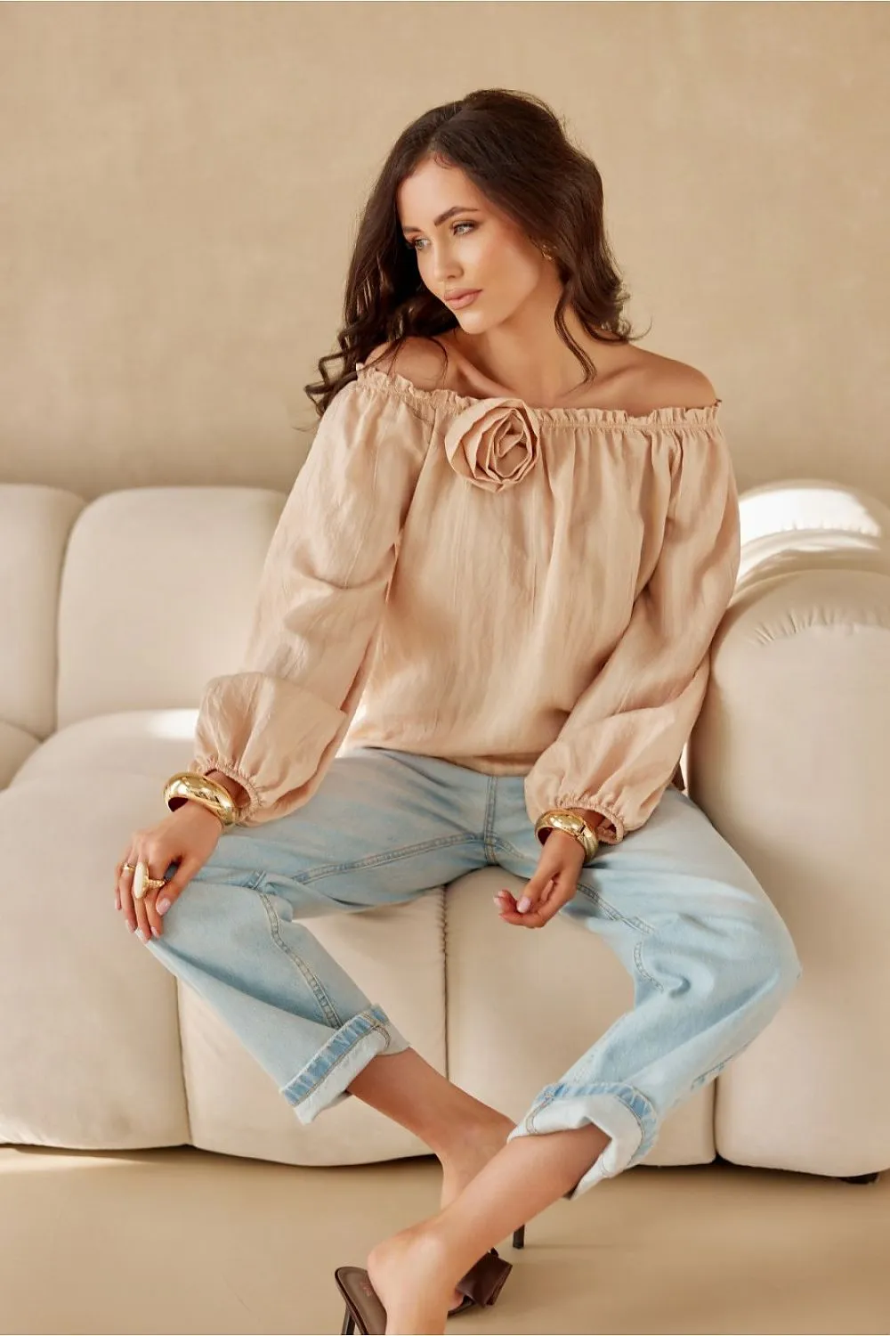 Puffy Sleeve Adjustable Neck Blouse
