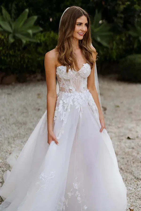 Roycebridal Tulle A-line Sweetheart Sleeveless Lace Appliques Boho Wedding Dresses, MW1026
