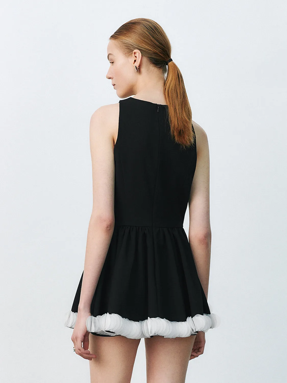 Sleeveless Mesh Hem Dresses