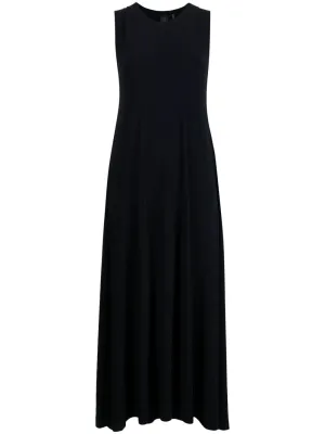 Sleveless long dress
