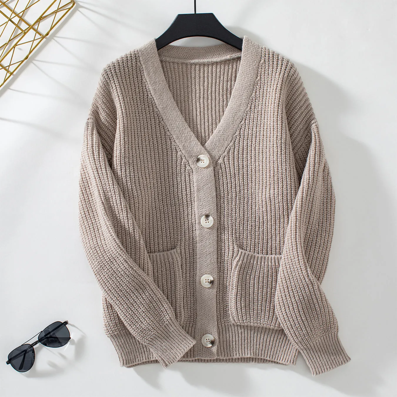 Stylish Ribbed Knit Cardigan for Casual Women's Wear