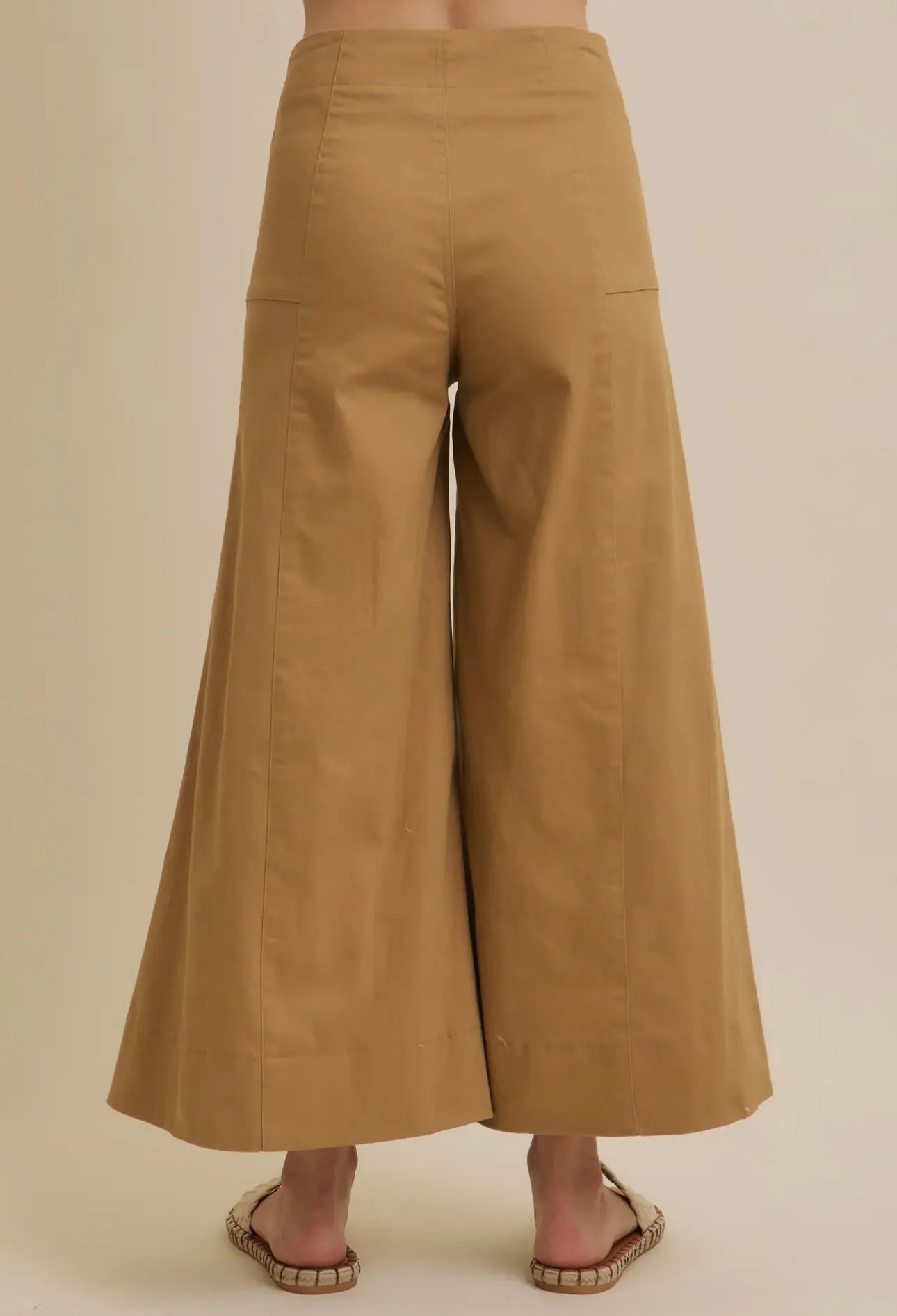 Throbby Wide Leg Pants