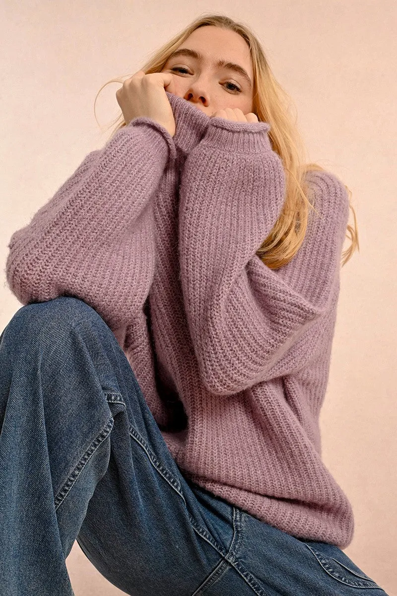 TURTLENECK SWEATER