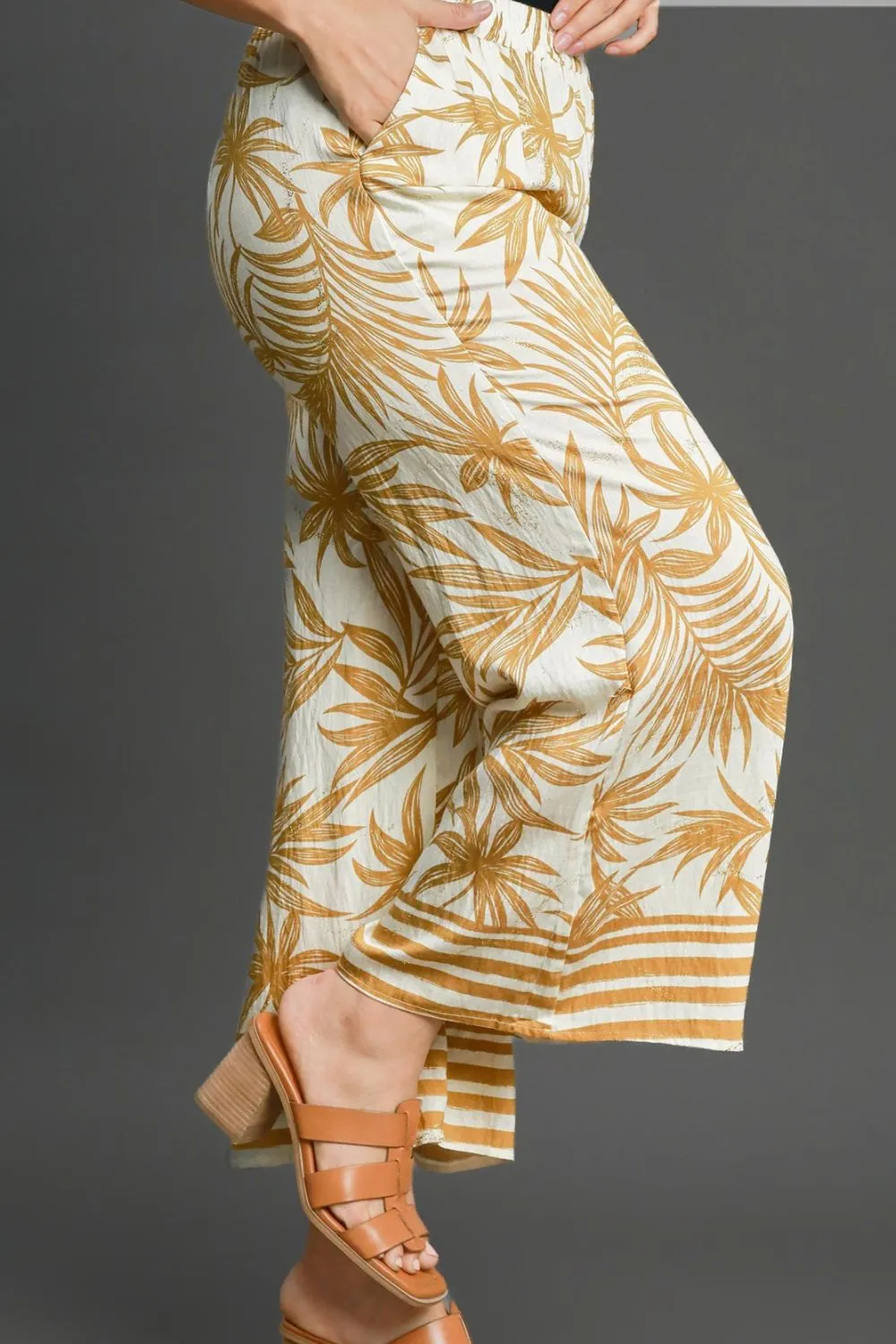 Umgee Tropical Print Wide Leg Pants
