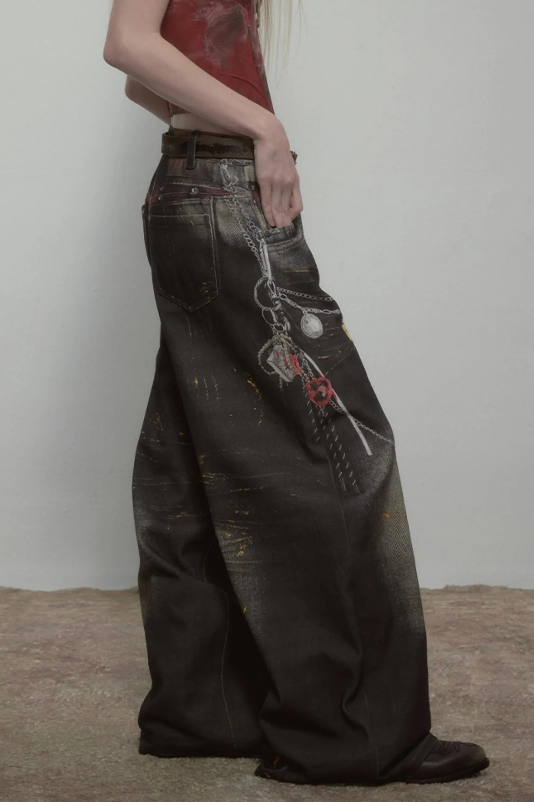 Wide-Leg Jeans