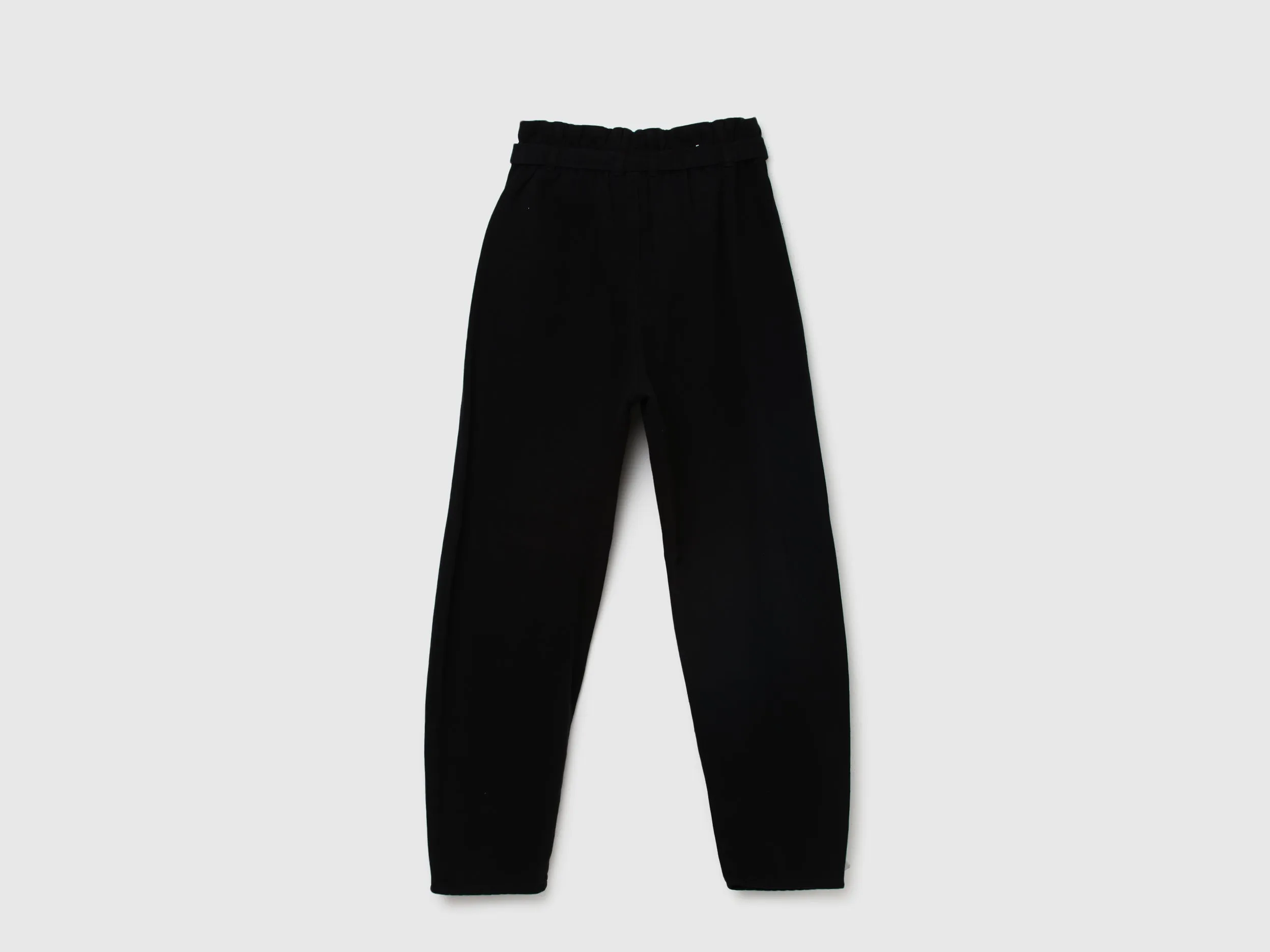Women Solid Straight Fit Trousers